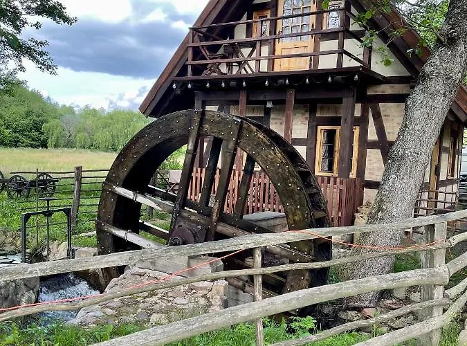Kaszubska Odskocznia Ostoja Bukowo Semesterbostad Borowy Mlyn